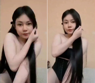 Phim 18+ em gái xinh ngực to mọng nước